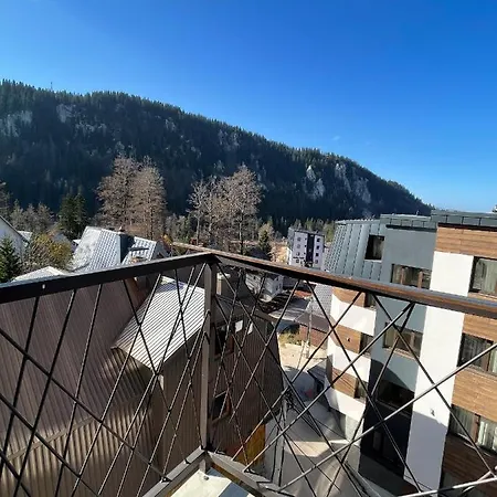 Apartment Nivalis Hill A16 *