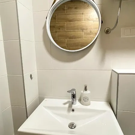 Nivalis Hill A16 Apartment